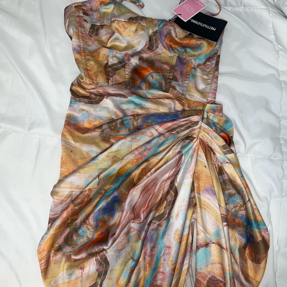 Multicolor Abstract Dress - Picture 1 of 3